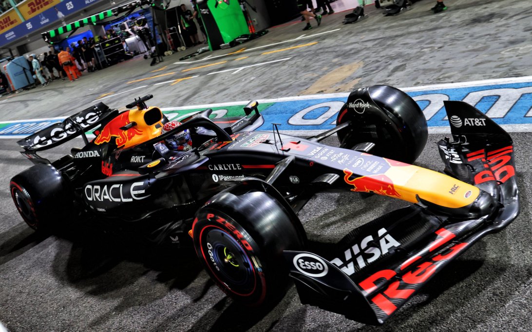 Verstappen FP2 Singapore
