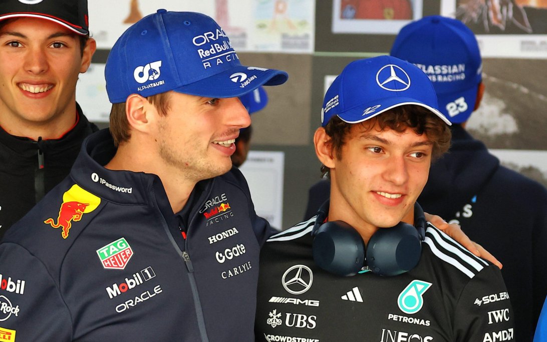 Verstappen aceita desculpas de Antonelli em meio à polêmica pelo título