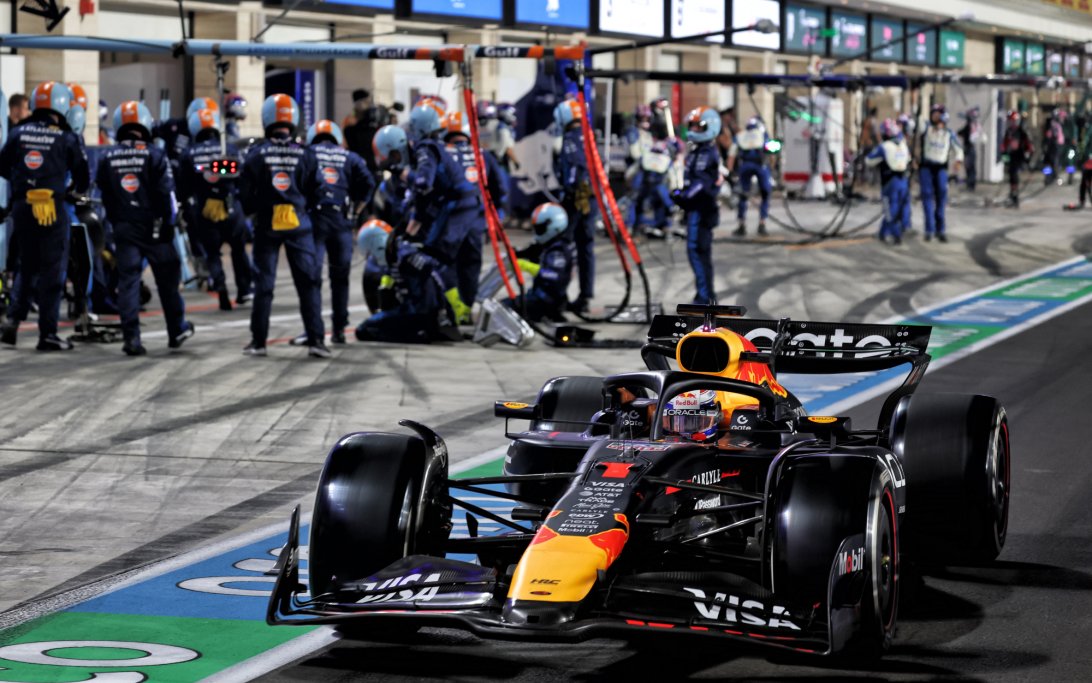 Verstappen pits Qatar