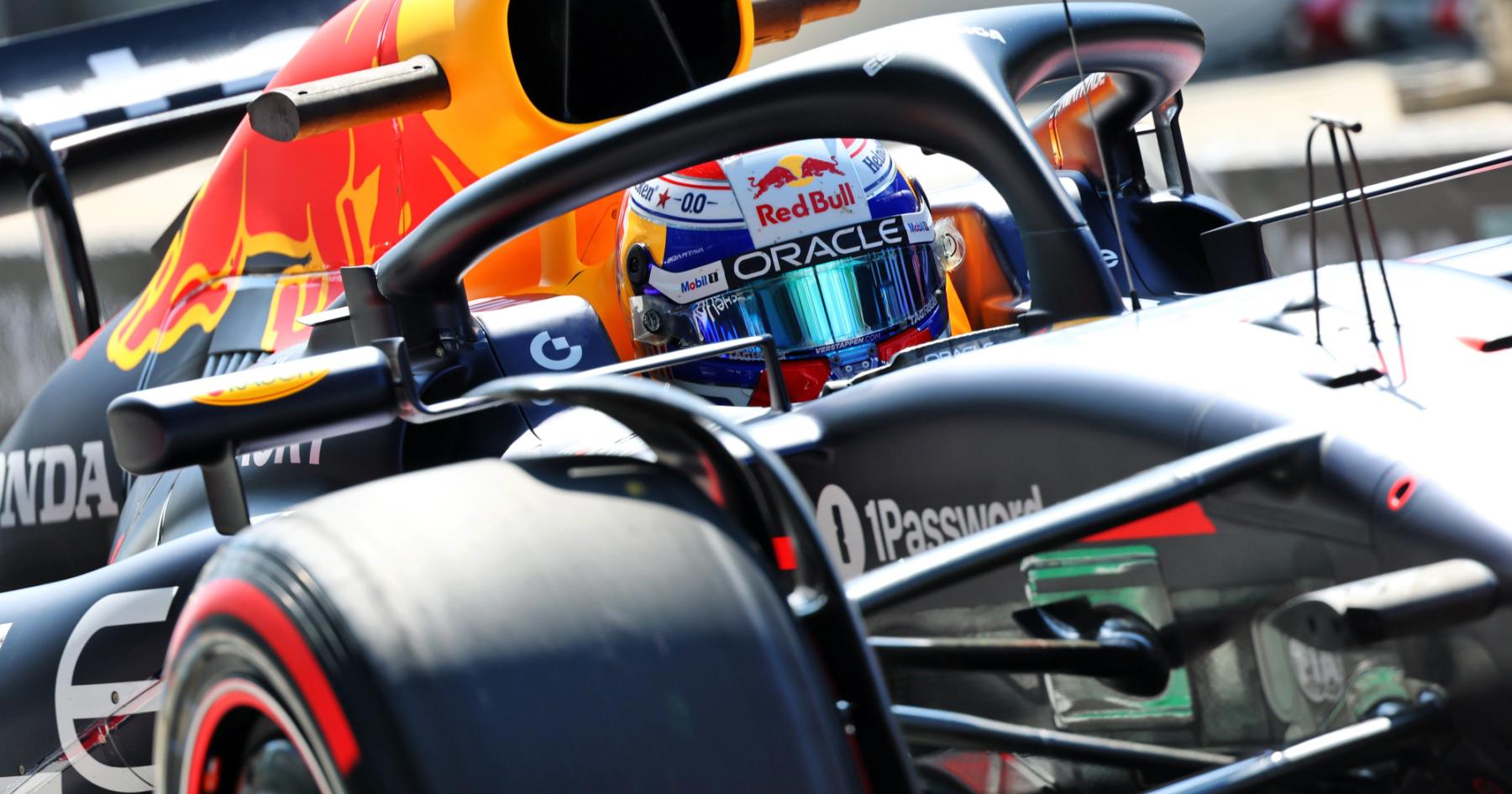 Max Verstappen receives unusual praise after key Red Bull decision