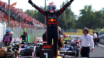Verstappen licht ludieke reactie op teamorders McLaren toe