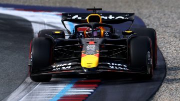 Live reacties na galavoorstelling McLaren en drama voor Verstappen