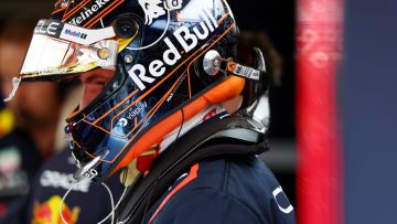 Verstappen velt oordeel over aanpassingen aan Red Bull RB21