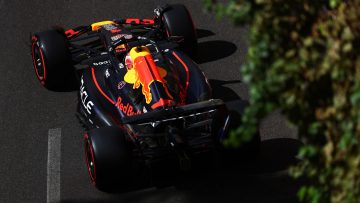 Sterke Verstappen meldt zich van voren in afsluitende training Baku