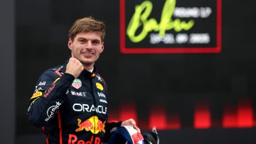 Verstappen evenaart Hamilton met unieke prestatie