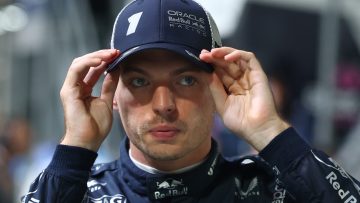 Ontevreden Verstappen verklaart strategische gok Red Bull