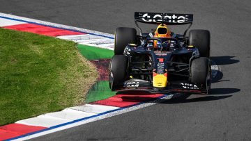 Alesi prijst 'vechter' Verstappen: "Hij komt echt terug"