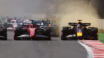 Verdeeldheid over uitblijven straf Verstappen: "Ik had een drive-through gegeven!"