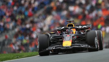 Verstappen maakt zeldzame fout, terwijl stewards boete uitdelen voor opvallend incident