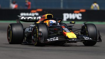 Verstappen op aanzienlijke achterstand in afsluitende training Mexico