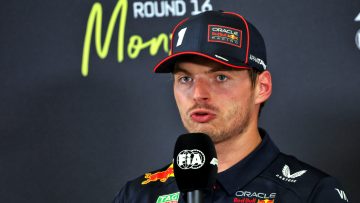 Verstappen reageert gevat op lofzang Rosberg: "Heb zijn bevestiging niet nodig!"