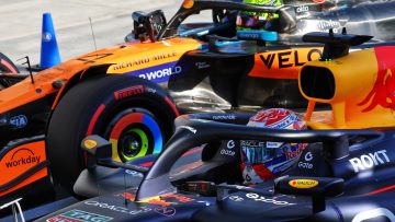 Verstappen houdt slag om de arm voor strijd met McLaren