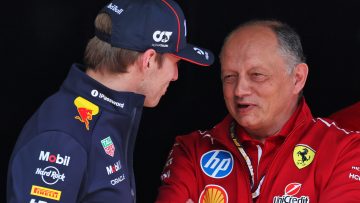 Irvine doet beroep op Verstappen: "Prachtig als Max naar Ferrari komt"
