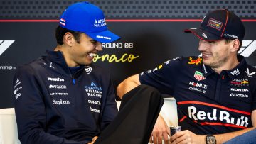 Albon geeft toe over Verstappen-uitdaging: "Ik was er niet klaar voor"