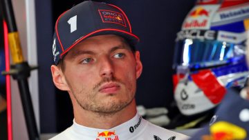 Verstappen verklaart opvallend handdoek-incident