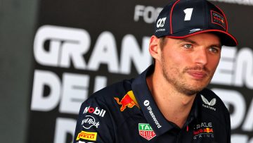 Verstappen staat perplex van eigen prestaties: "Dat is heel verrassend"