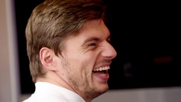 Mekies staat versteld van 'bijzonder relaxte' Verstappen: "Dat is geen acteerspel"