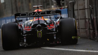 Verstappen pole Baku