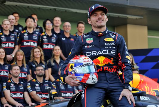 Verstappen Abu Dhabi Sun