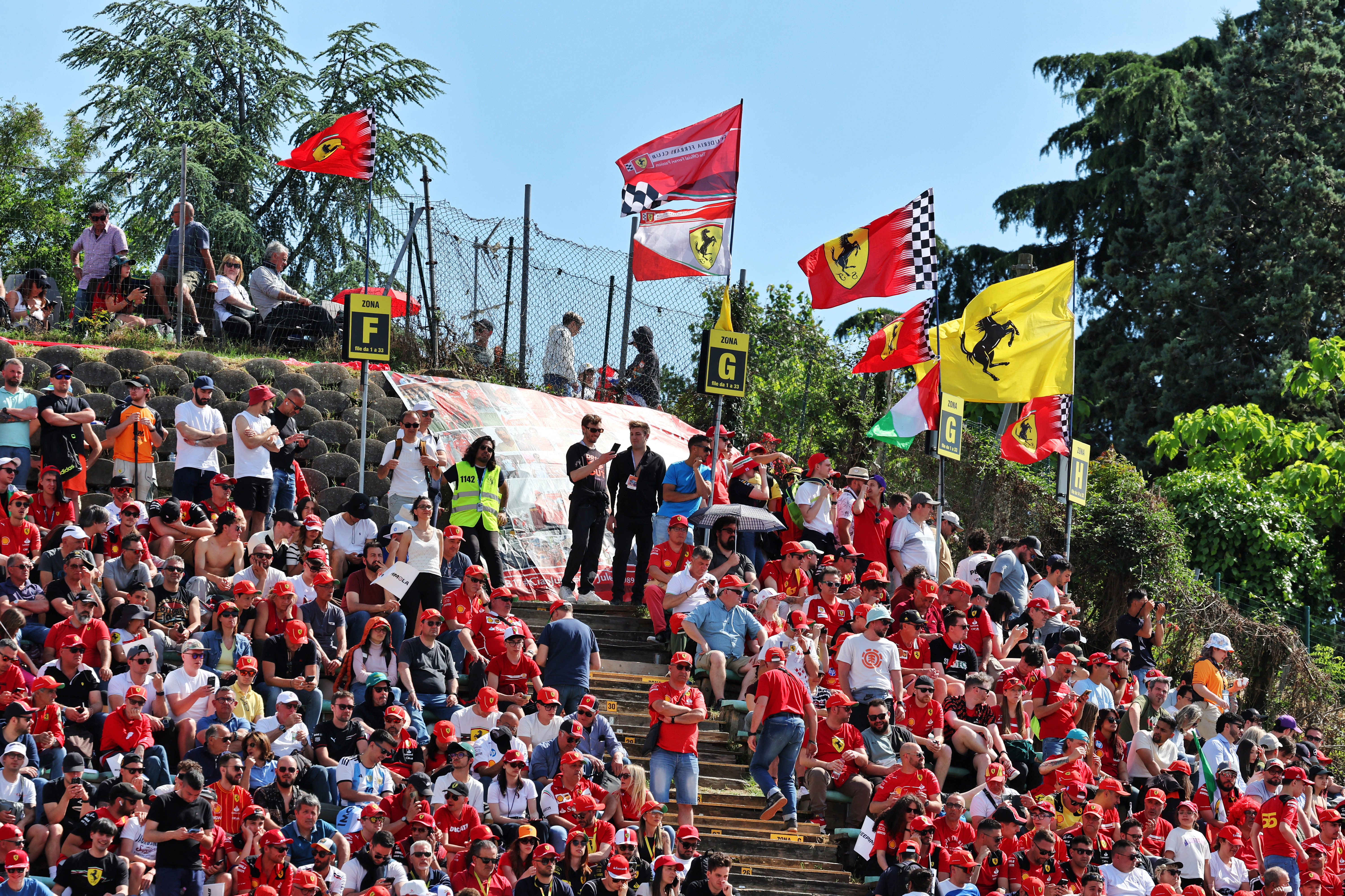 Imola circuit Ferrari fans