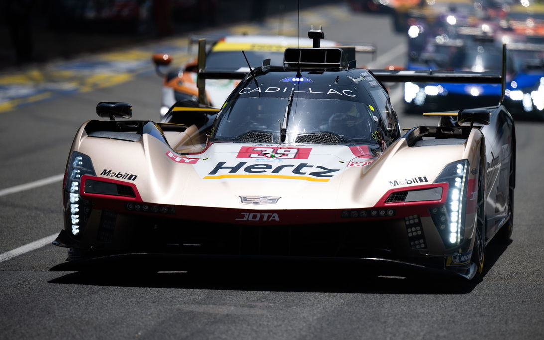 Le Mans Cadillac #38 Bourdais