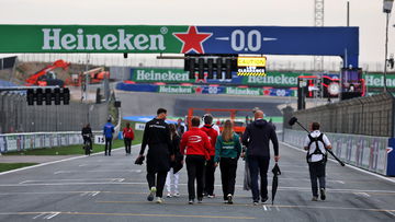 F1-baas maakt diepe buiging voor Dutch GP: "Daar wil ik ze voor bedanken"