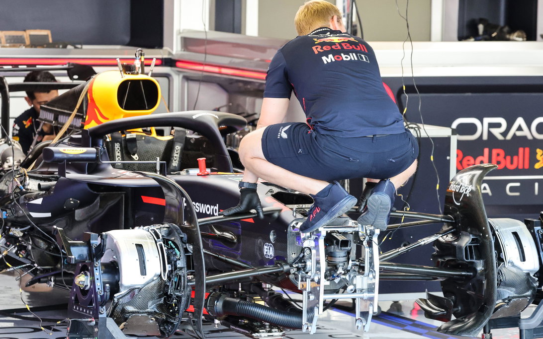 Red Bull pitbox