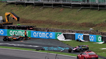 Three drivers crash out in seconds to trigger São Paulo sprint red flag