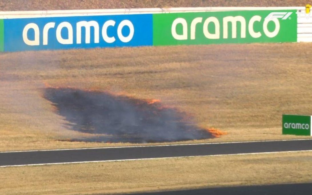 Grass fire Japan screenshot