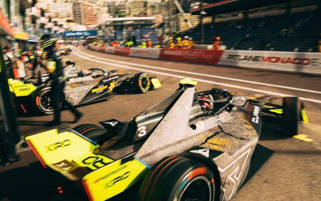 Gq Go Fm1 WYAA Mv Yl