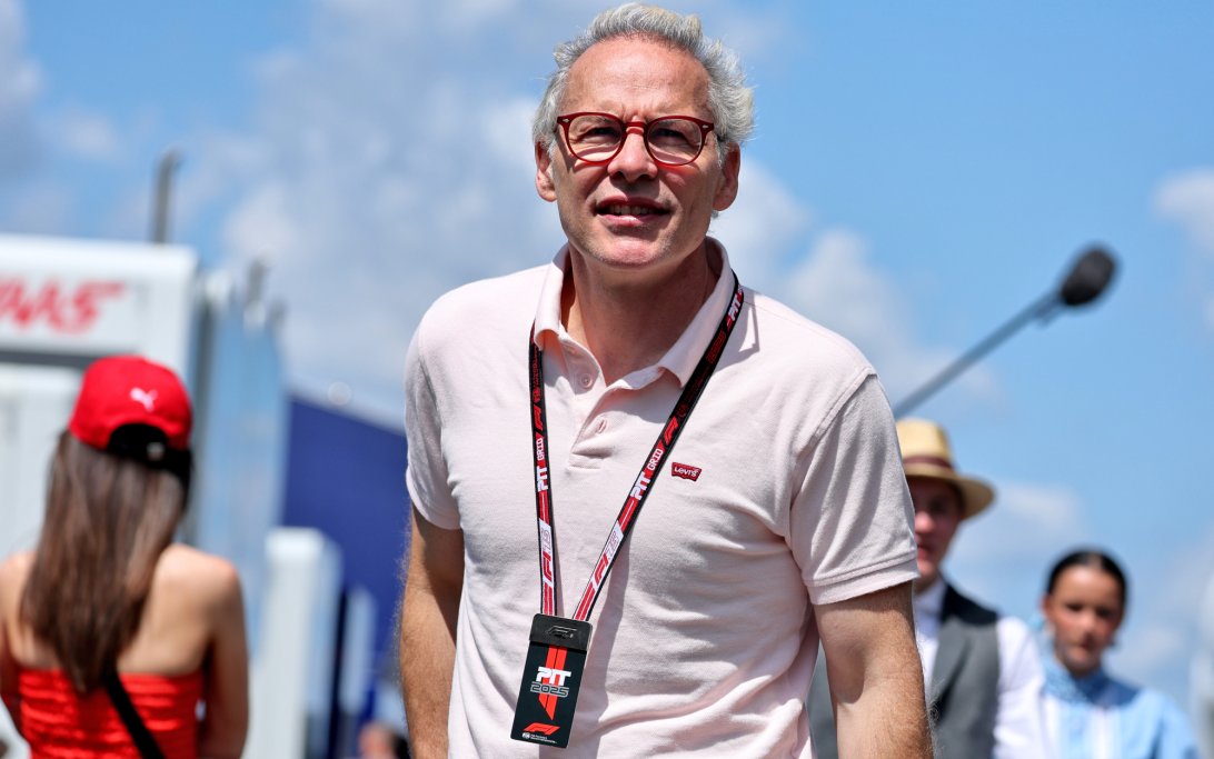 Jacques Villeneuve Levanta Questões Sérias Sobre a Entrada da Cadillac na F1