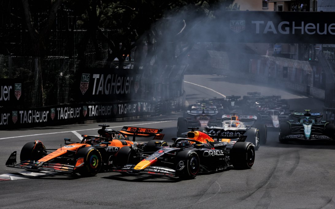 Monaco race start