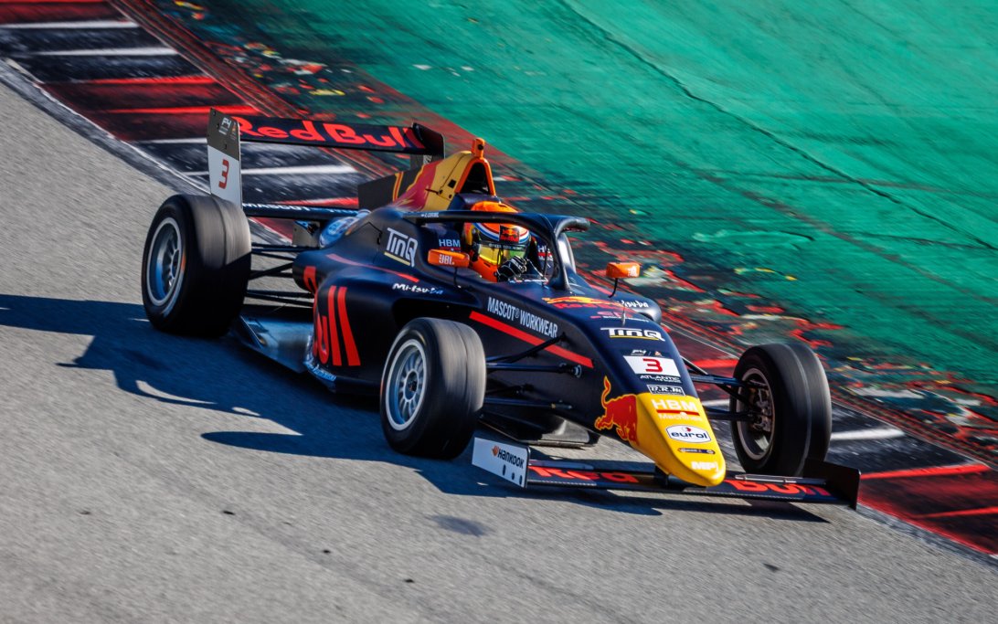 Rocco Coronel Spanish F4