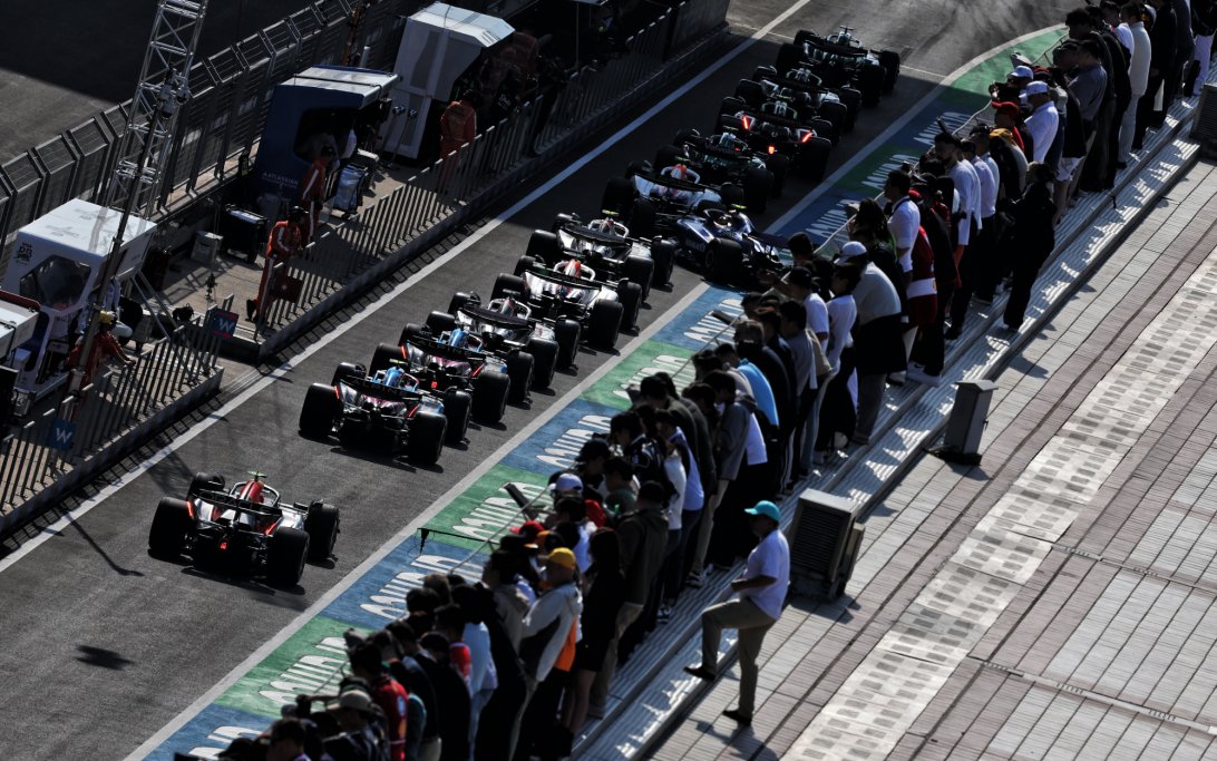 Pitlane GP China