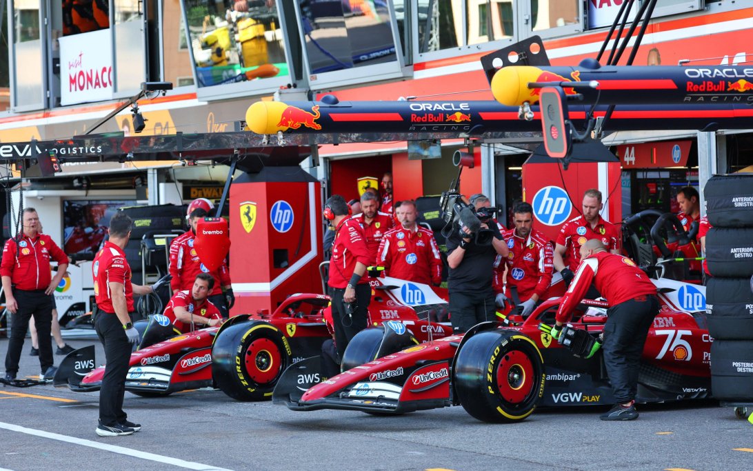 Ferrari pit Monaco