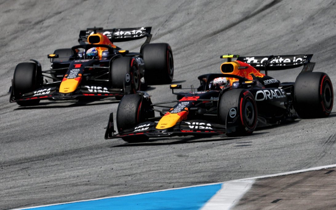 Verstappen Tsunoda Spain