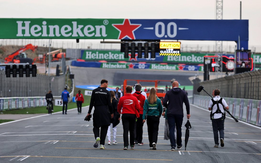 Zandvoort straight