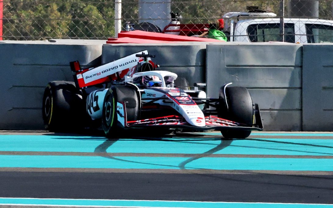 Hirakawa Post season test Abu Dhabi Crash