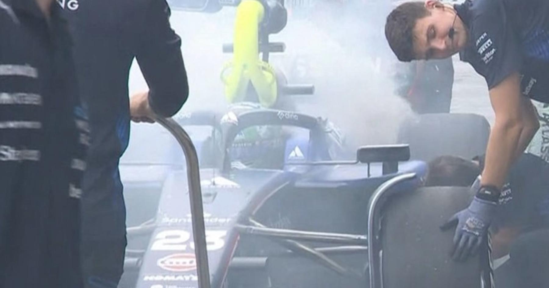 Alex Albon suffers early Singapore setback after dramatic pit lane fire