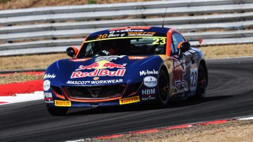 Red Bull-junior Coronel breidt voorsprong verder uit na dubbele zege