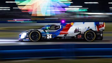 Magnussen magic powers BMW into Daytona 24 Hours victory fight - 20hr report