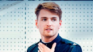 Sargeant hult zich in mysterie na inleveren nieuw racecontract