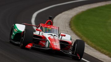 Indy 500 pole-sitter runs over mechanics in botched pit stop incident