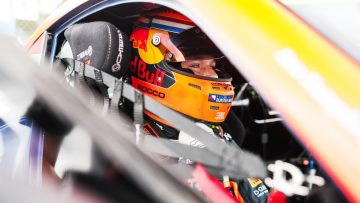 Rocco Coronel stap dichterbij Ginetta-titel dankzij drie podiumfinishes in Brands Hatch