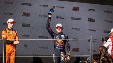 Coronel verrast tijdens Nederlands feestje met podium in tweede F4-race