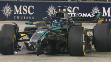 George Russell triggers first Singapore GP red flag after high-speed crash