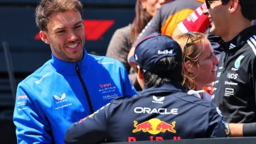 Gasly gaat in op situatie Tsunoda: "Ik weet dingen die ik niet mag zeggen"