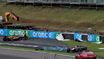 Three drivers crash out in seconds to trigger São Paulo sprint red flag