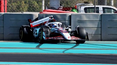 Hirakawa Post season test Abu Dhabi Crash