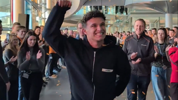 F1 champion Lando Norris receives grand welcome on homecoming